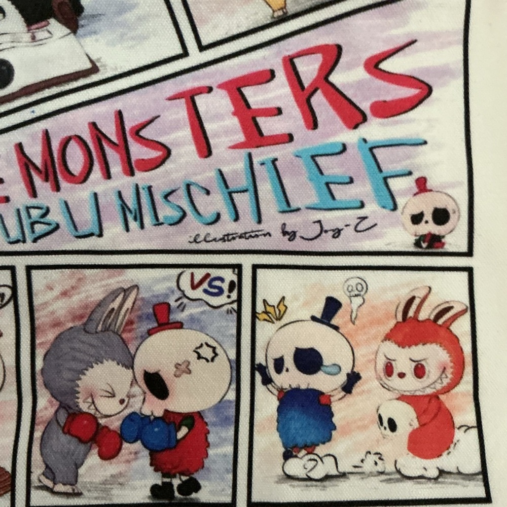 Labubu comic theme tote - Picture 4 of 6